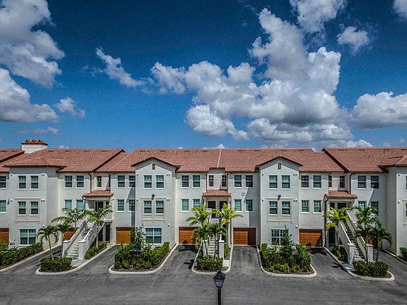 5th image of 16950 SW 93rd St #2-303