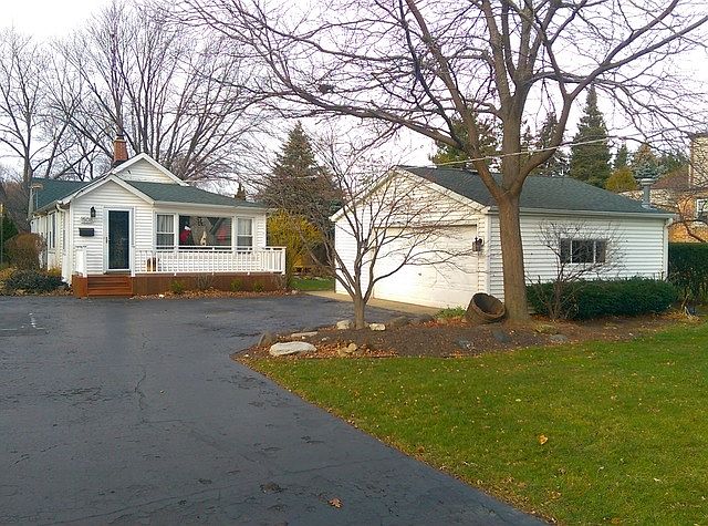 1st image of 1508 White St