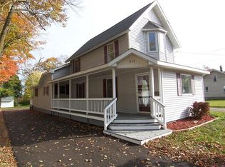 317 W River Rd, Flushing, MI 48433