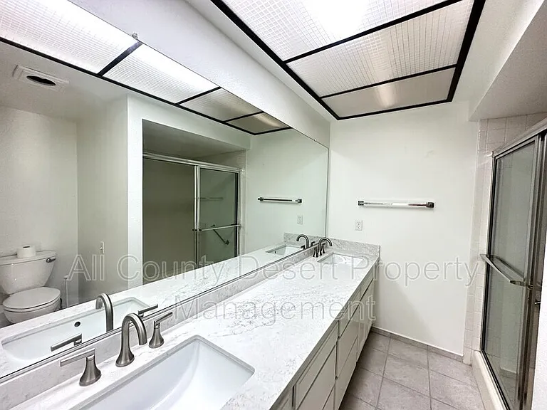 1675 Fairway Cir — Photo 8