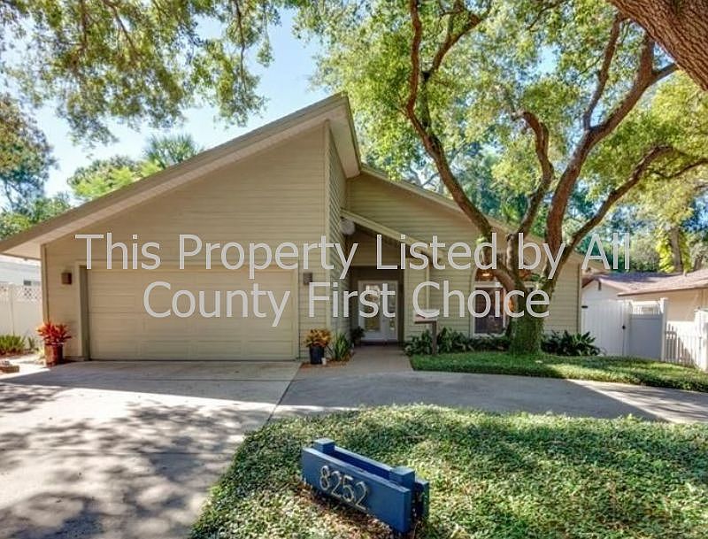1st image of 8252 29th Ave N