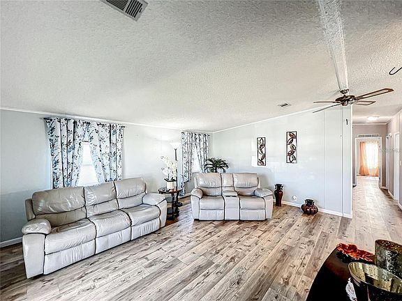 4th image of 1785 QUAIL HILL DRIVE