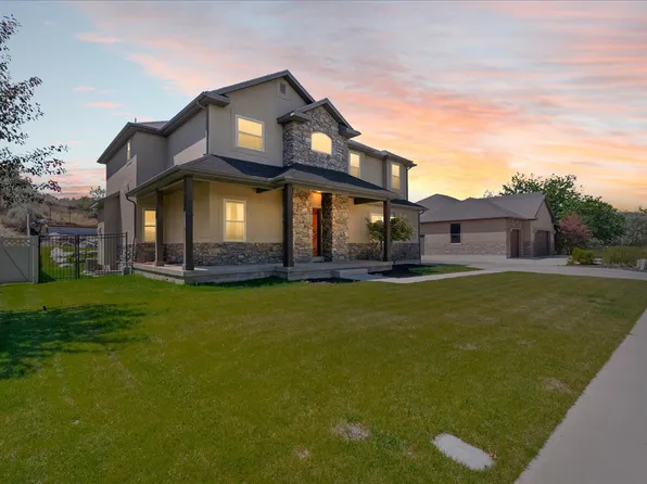 1079 Stone Fly Dr, Bluffdale, UT 84065