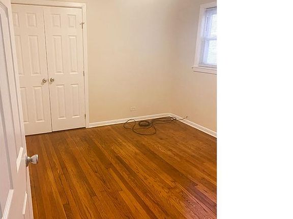 3rd image of 7810 S Essex Ave #2