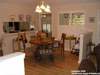 3rd image of 17406 Oak Cyn