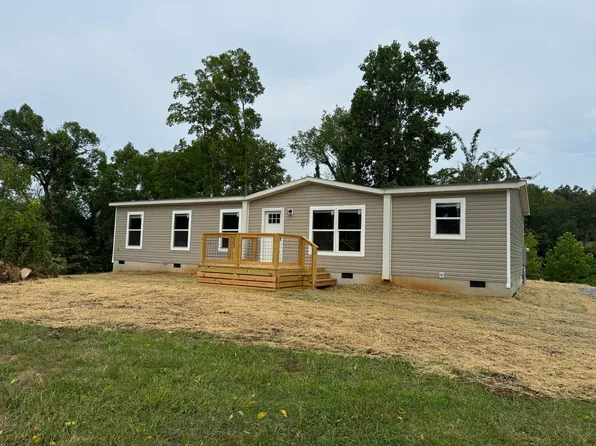 103 Magnolia Rd, Rogersville, TN 37857