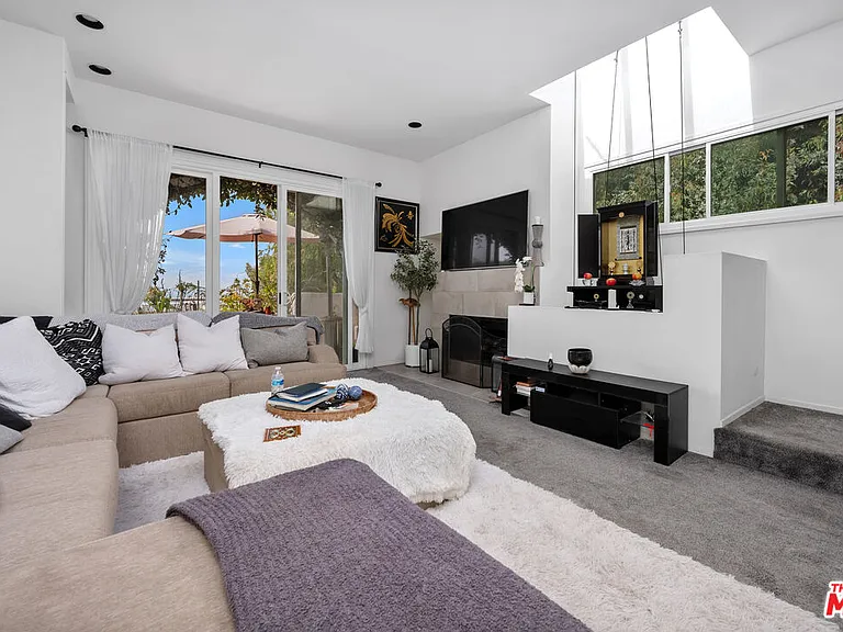 31240 Bailard Rd — Photo 9
