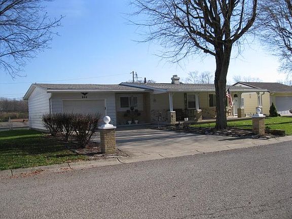 2nd image of 844 Johnson Ave