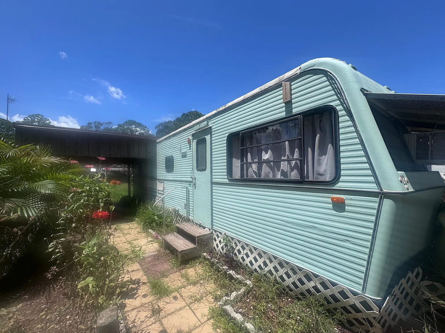 Affordable 1BR Mobile Home in Hibiscus MHP - $1,000 — Photo 1