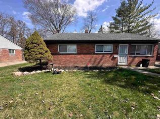 28446 Sutherland St, Southfield, MI 48076