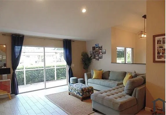 3 bed, 2006 sqft, $3,800 — Photo 3