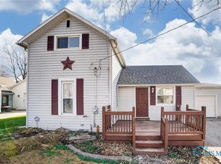 15057 Oak Dr, Wauseon, OH 43567