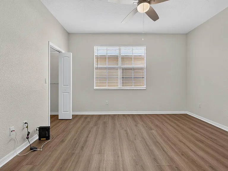 158 W Thatch Palm Cir — Photo 17