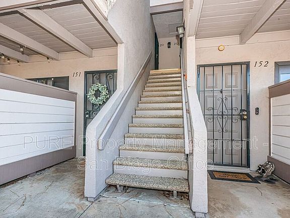 4th image of 9189 Village Glen Dr Unit 252