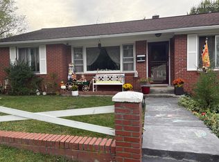 54 Ten Broeck Ave, Hudson, NY 12534