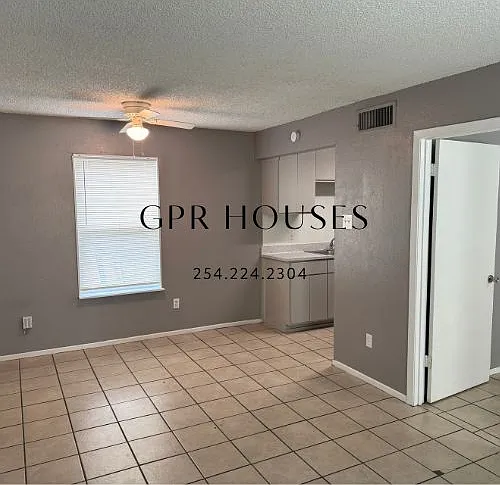 2701 Colonial Ave #C — Photo 2
