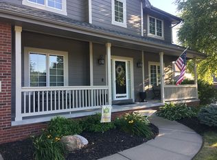 10039 Brentwood Dr, La Vista, NE 68128
