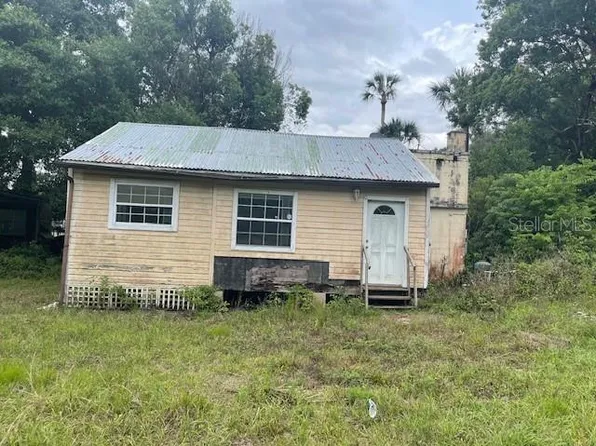 31520 Colby Pl, Mount Plymouth, FL 32776
