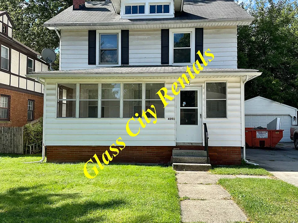 4351 Willys Pkwy