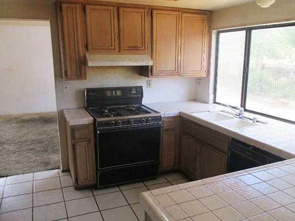 2nd image of 22760 Featherbrook Ct