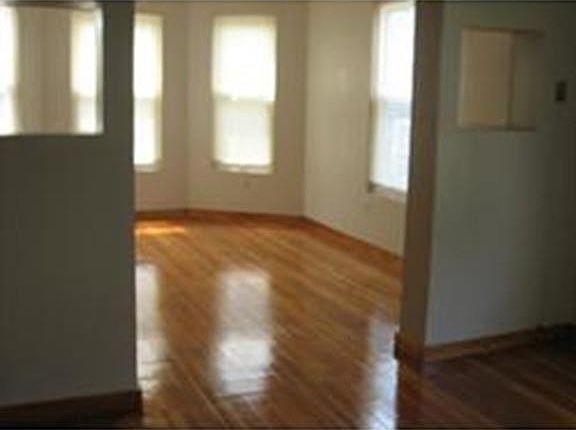 3rd image of 349 Essex St