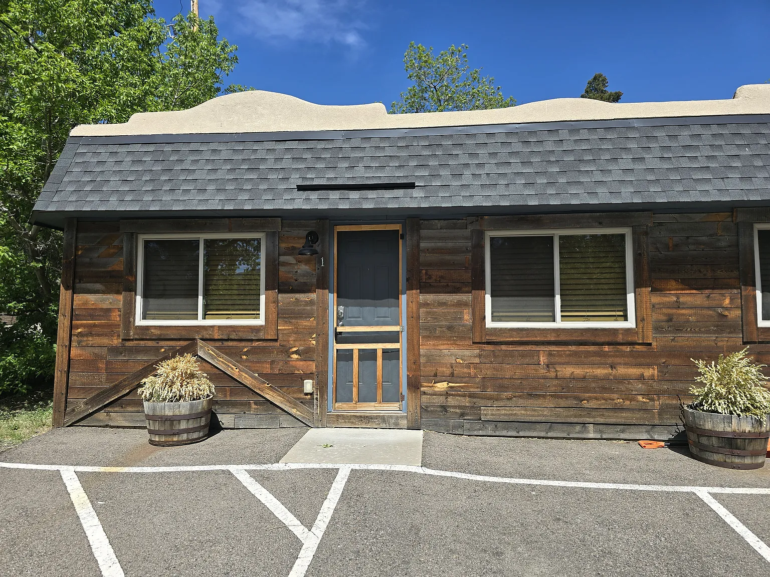 1 bed, 400 sqft, $1,290 — Photo 2