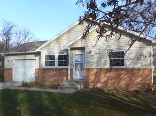 1502 Susan Ave, Cherokee, IA 51012