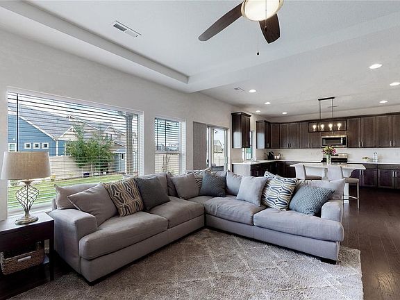 2nd image of 5383 Walden Ct
