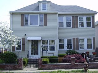 12 Derby Rd, Watertown, MA 02472