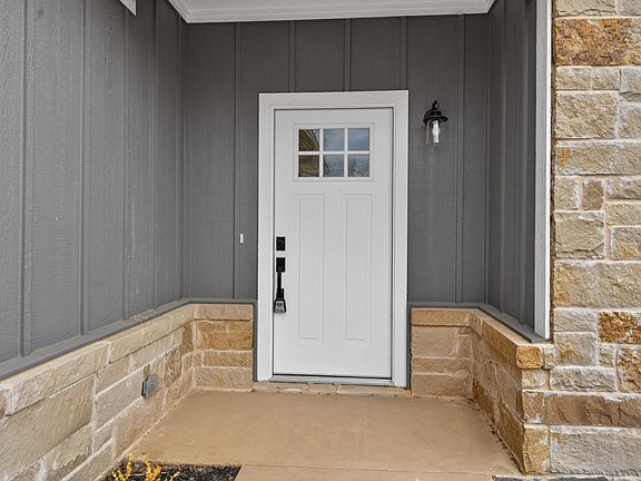 5th image of 203 Toro Dr