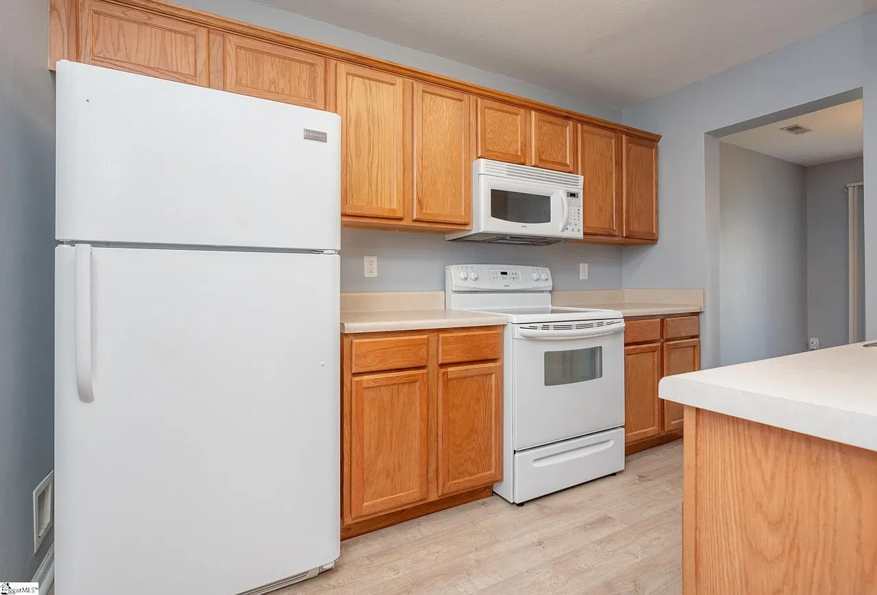 3 bed, 1498 sqft, $1,500 — Photo 3