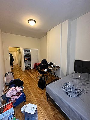 2nd image of 243 E 83rd St APT 1D
