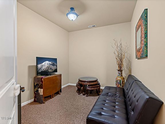 5th image of 1504 W Naches Ave