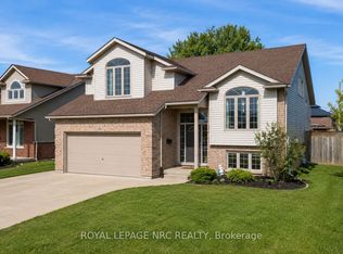 4001 Weinbrenner Rd, Niagara Falls, ON L2G7X9