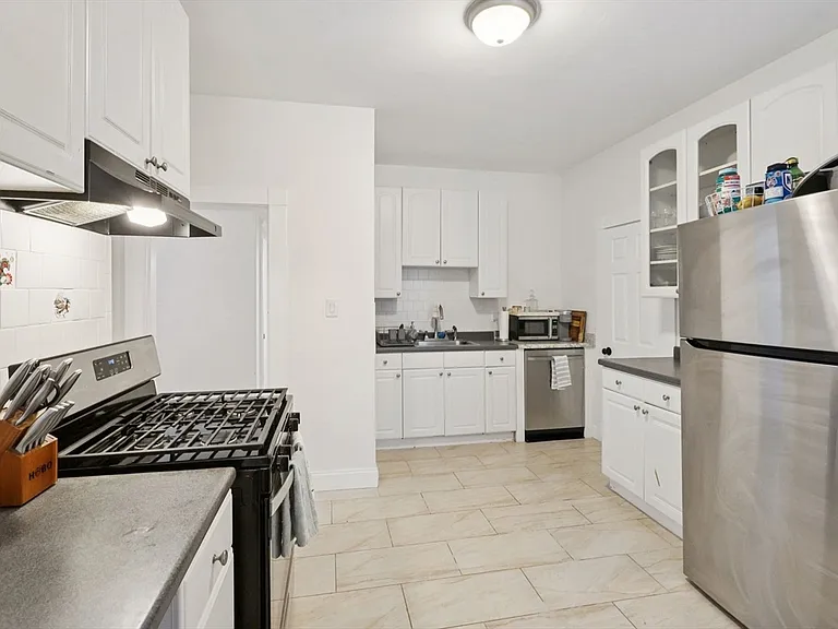 39 Champney St #1 — Photo 9