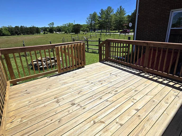 8293 Leetown Rd — Photo 38