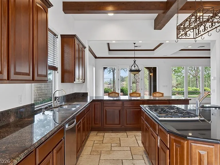 77 Tapadero Ln — Photo 21