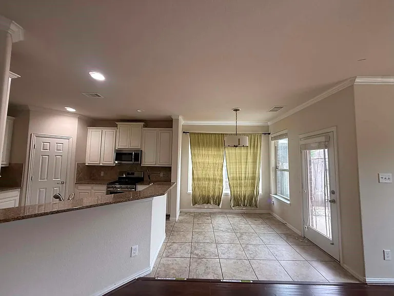 19806 Amber Village Ln — Photo 15