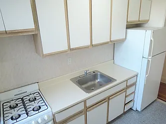 Rented by NYLA Realty