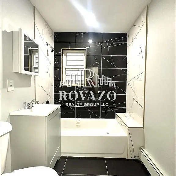 53 Tillinghast St #2R — Photo 5