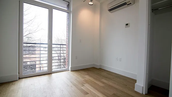 Rented by Nooklyn NYC LLC | media 23