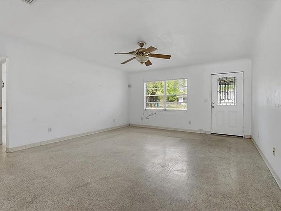 4th image of 3712 Adell Rd