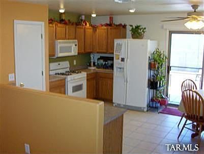 Spacious Kitchen