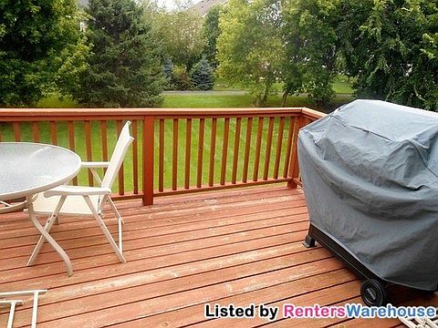 2nd image of 701 S Oaks Dr