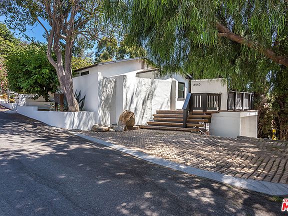 2nd image of 8543 Walnut Dr