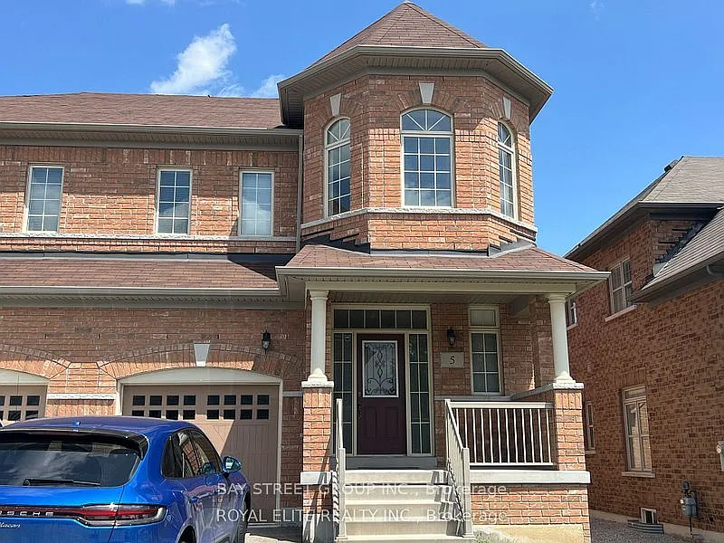 4 bed, $3,699 — Photo 1