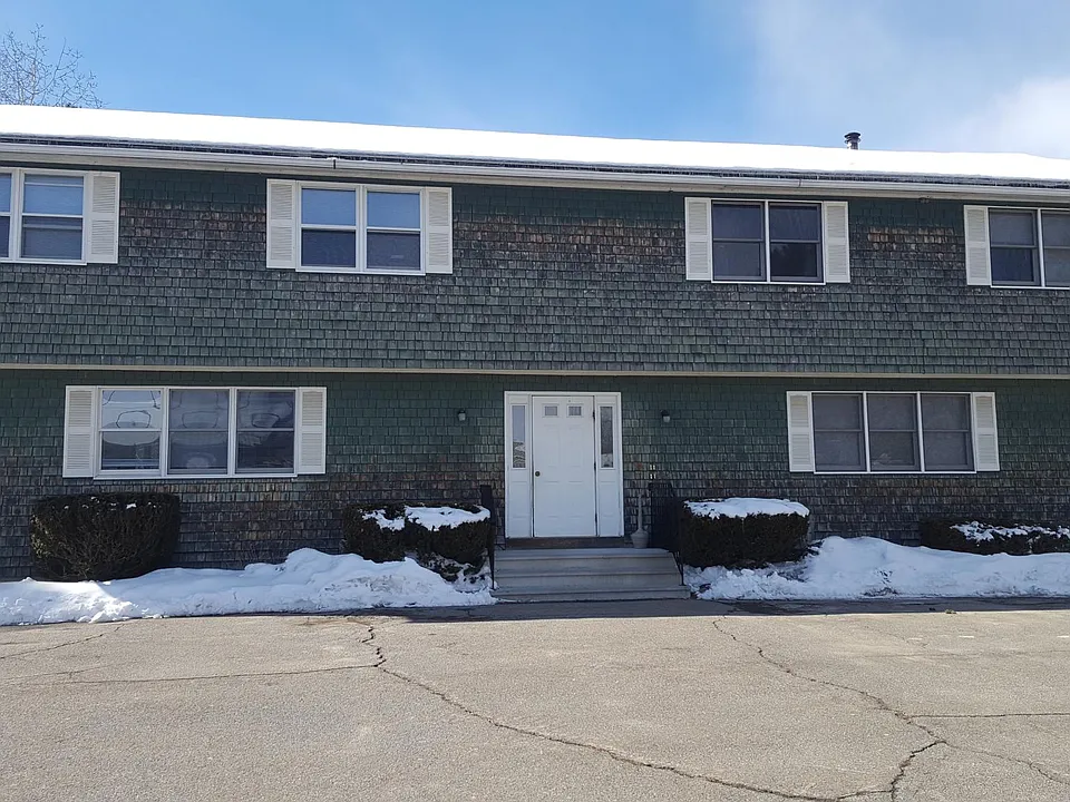 55 Fowler Rd #D