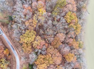 73 E Blue Water Rd, Cadiz, KY 42211