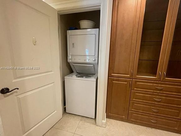 5th image of 16100 Emerald Estates Dr APT 286