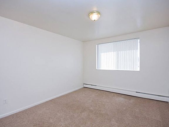 Bristol Square Bedroom